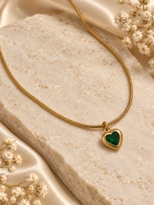 Aurelia Luxe™ Emerald Heart Pendant Necklace