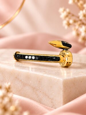 Aurelia Luxe Noir Bar Ring